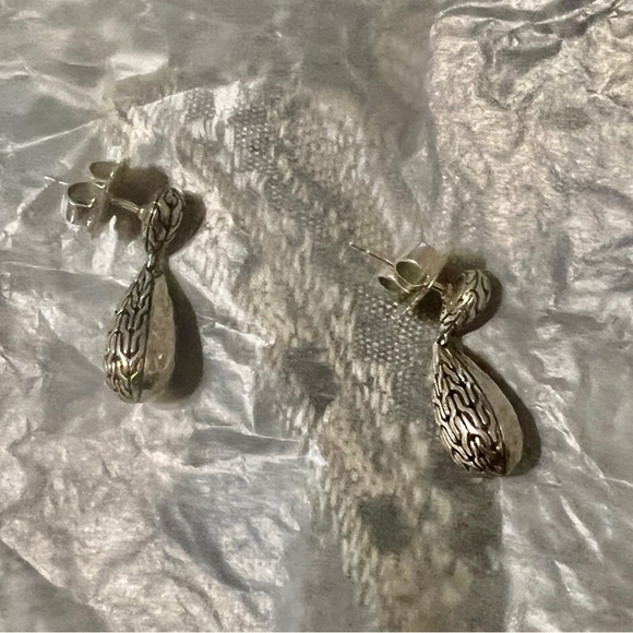 John Hardy Hammered Teardrop Earrings - Picture 2 of 3